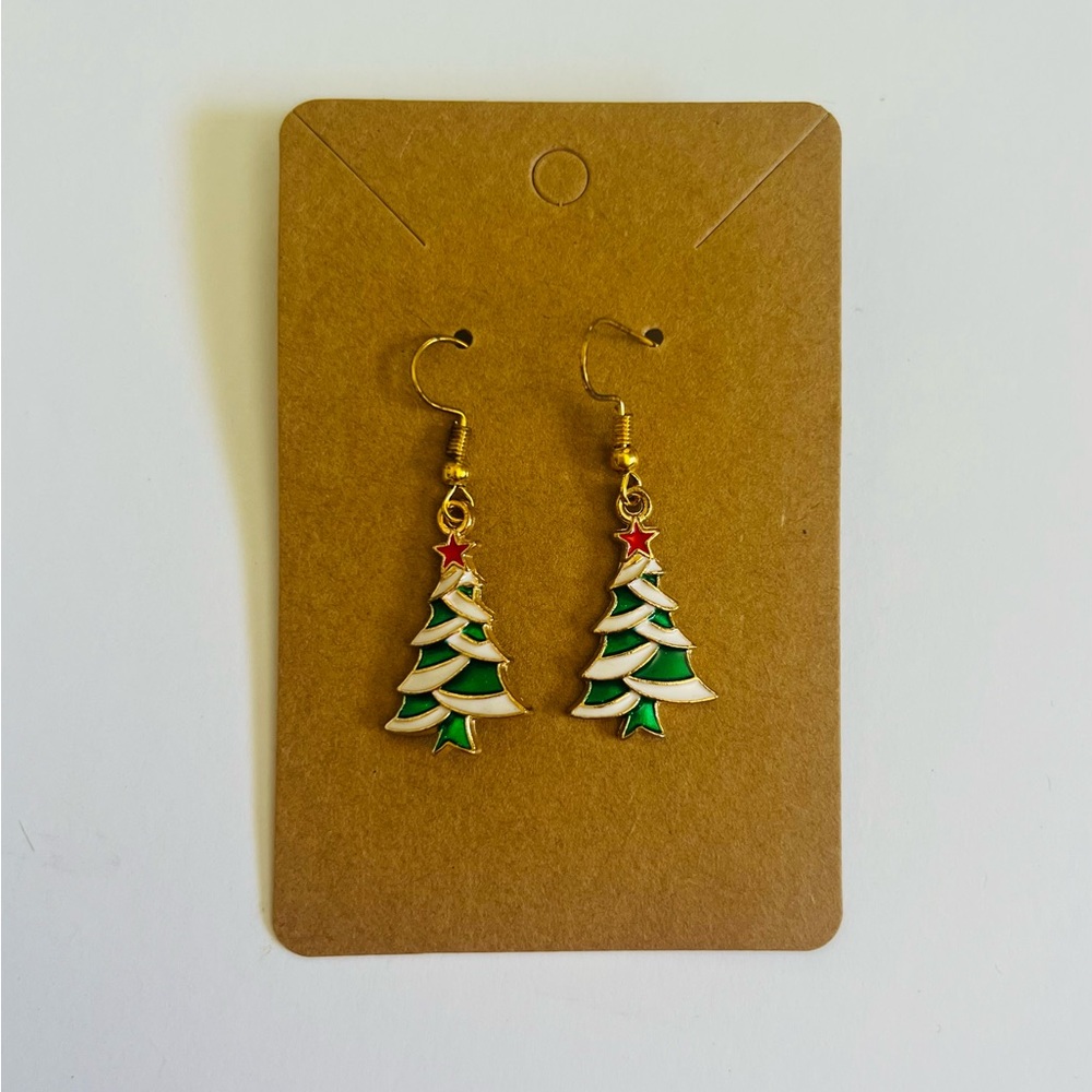 NEW Festive Christmas Tree Earrings❤️